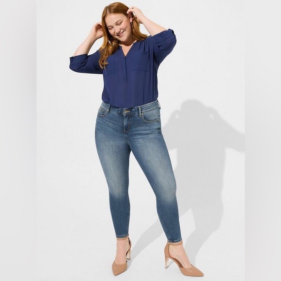 torrid Tops - Torrid Harper Georgette Pullover 3/4 Sleeve Blouse Size 2X